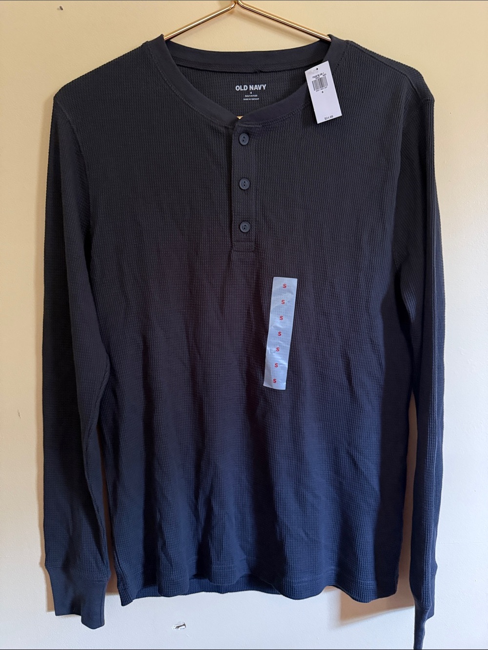 NWT Old Navy Men’s Henley Long Sleeve Shirt